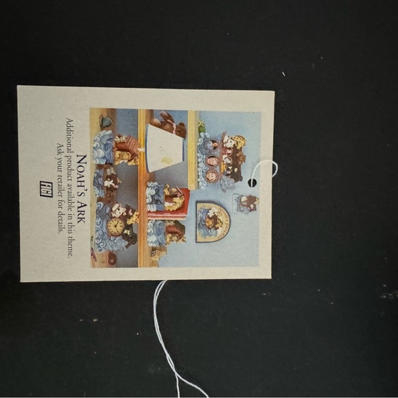 FIGI Noah’s Ark Piggy Bank - Picture 6 of 8